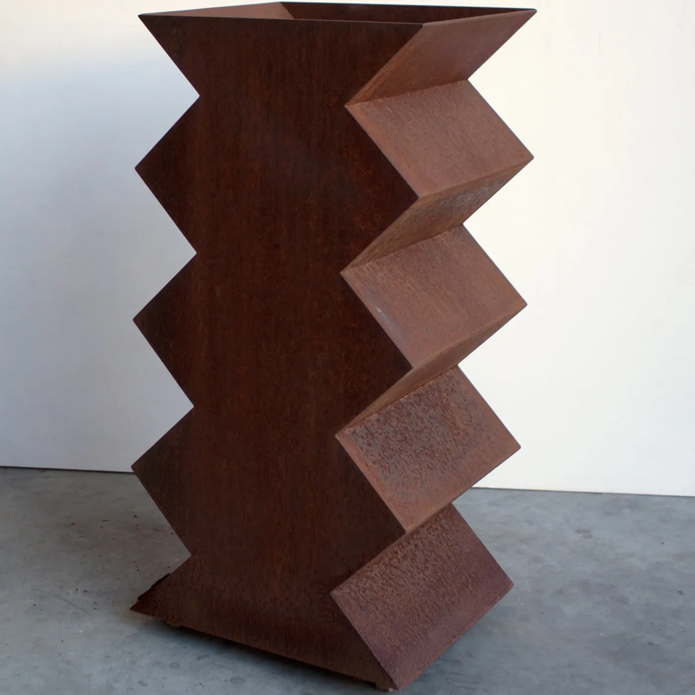 Marco Gaviraghi Calloni 2 Portavasi in acciaio corten> Cachepot E Portavasi