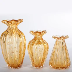 Officine di Murano 1295 1950 Set di 3 vasi in ambra con bolle d'oro> Vasi Da Fiori