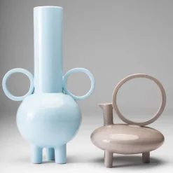 Paolo Santangelo Anfora alta in ceramica azzurra Stereogramma><noscript><img width=