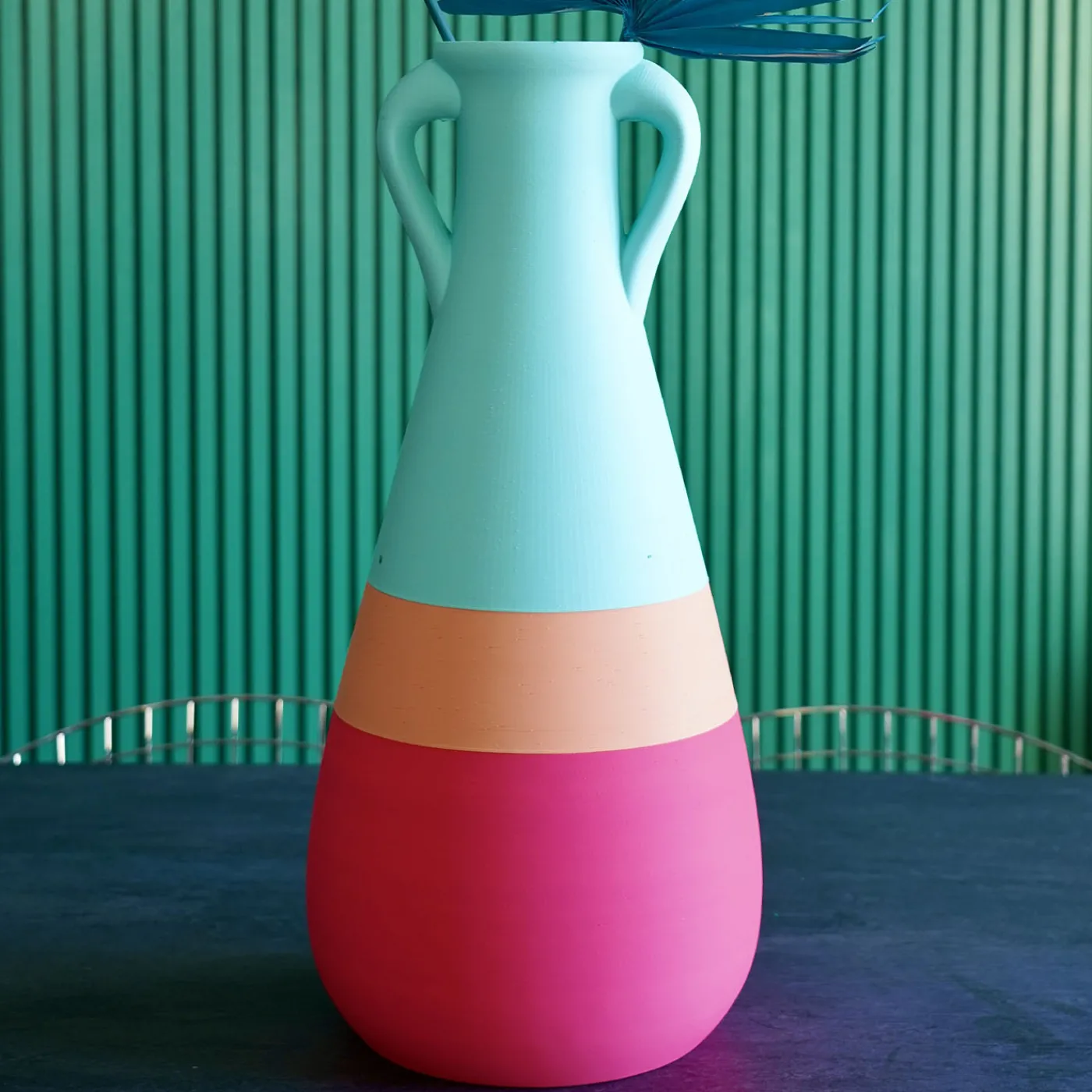 Pop Pot Anfora Cornelia XXL rosa fucsia e blu chiaro> Anfore