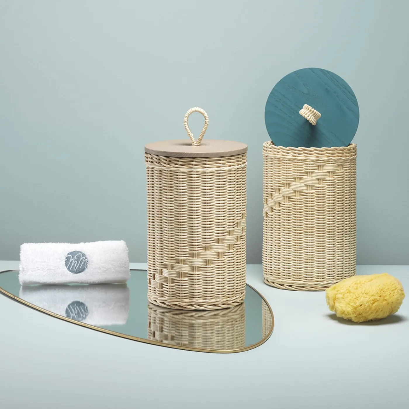 Mila Maurizi Barattolo Alto Goccia in Midollo con Coperchio in Legno Blu Pavone> Ceste