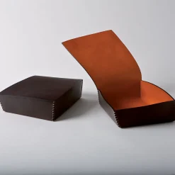 Oscar Maschera Box Tom di Claude Bouchard><noscript><img width=