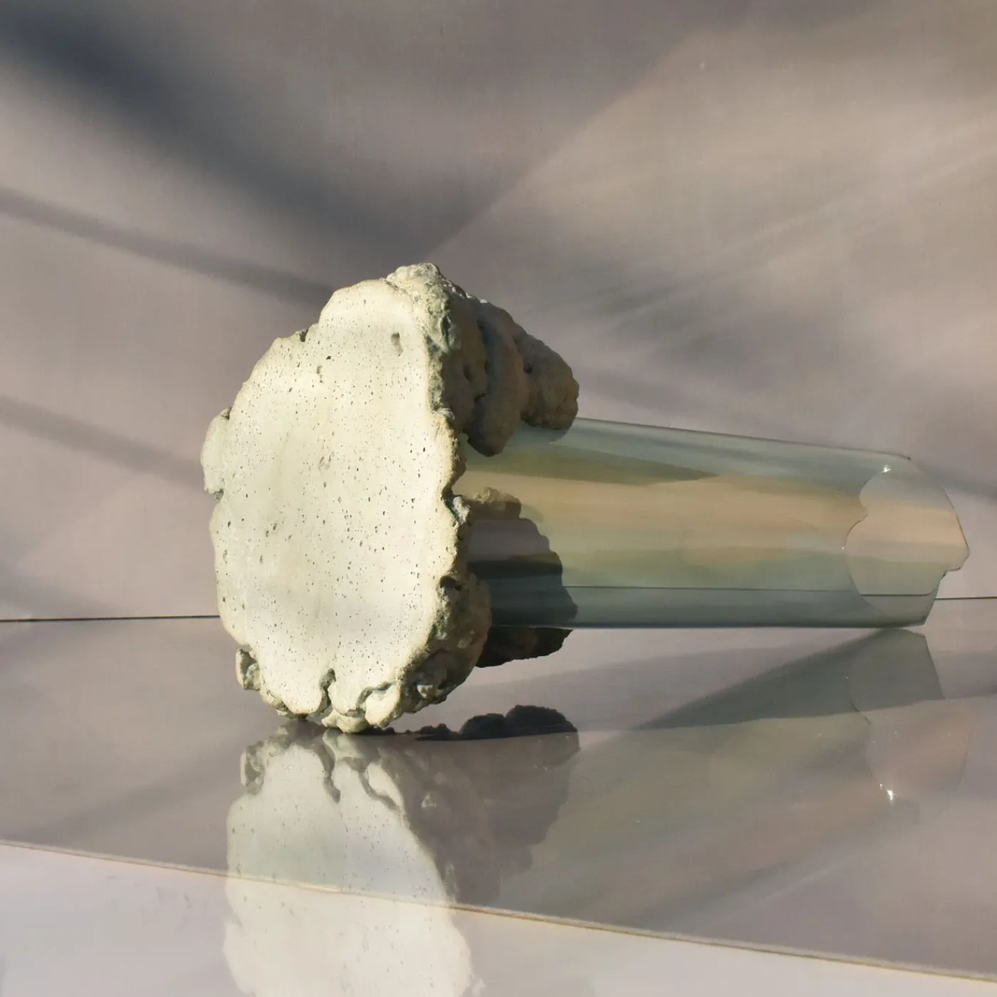 Coki Catharsis Vaso scultoreo in vetro salvia #1> Vasi Da Fiori