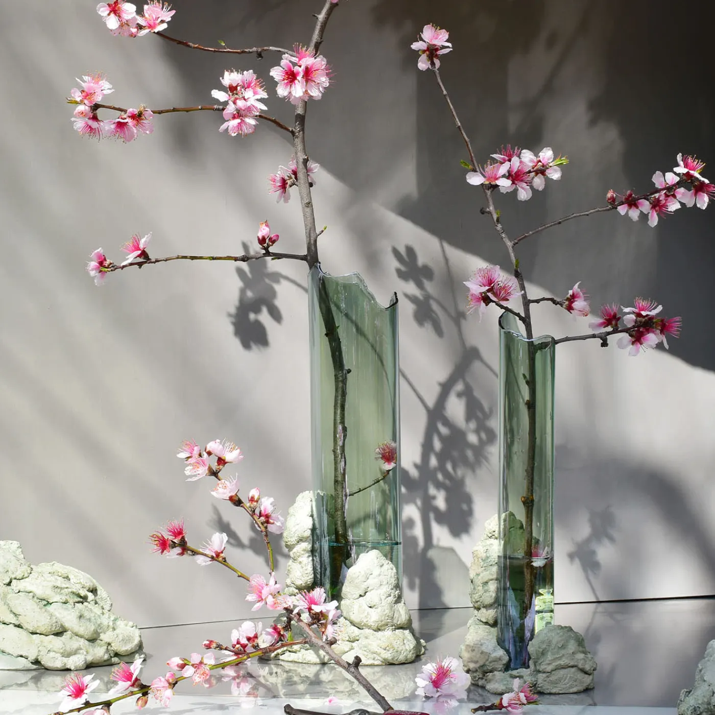 Coki Catharsis Vaso scultoreo in vetro salvia #1> Vasi Da Fiori