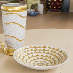 ND Dolfi Centrotavola in maiolica Triangolo><noscript><img width=