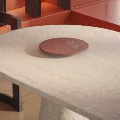 MMairo Centrotavola Piccolo in Travertino Rosso Inside Out di Karen Chekerdjian> Centrotavola