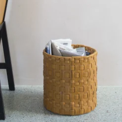 Oscar Maschera Cestino intrecciato cilindrico ocra di><noscript><img width=