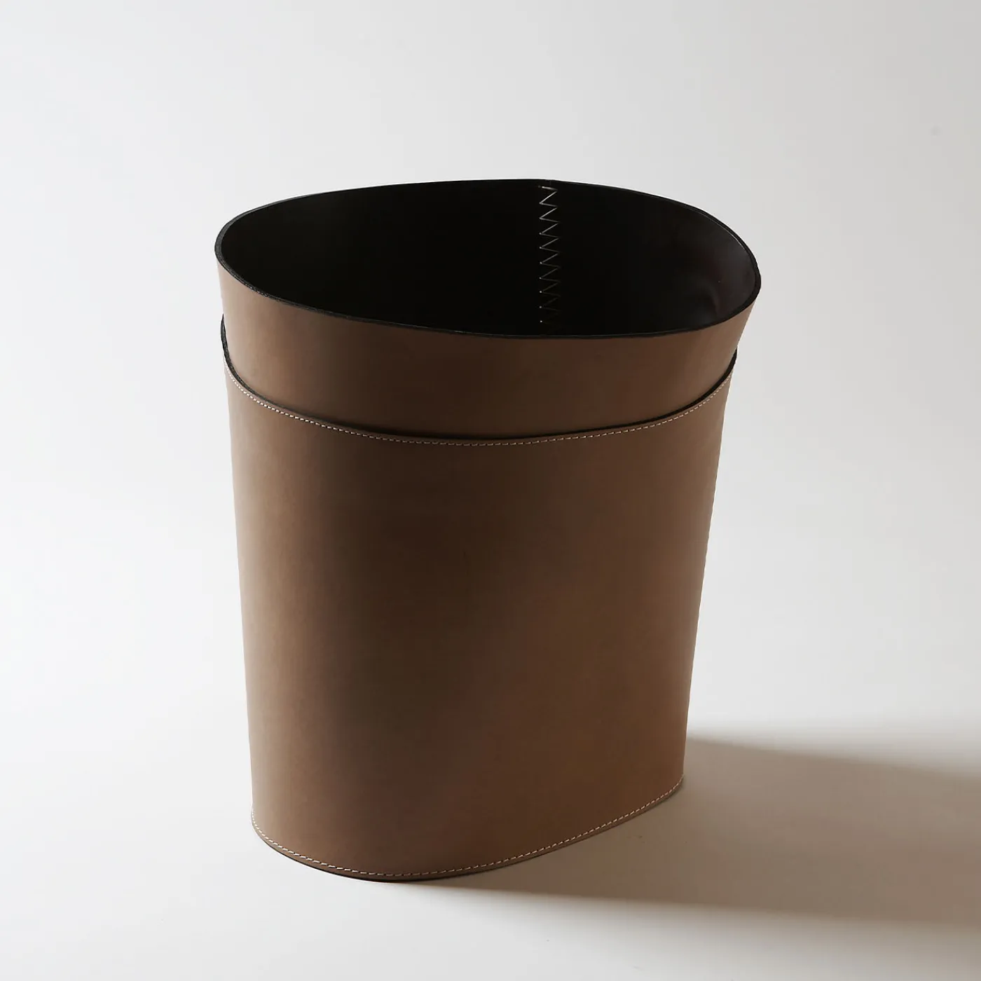 Oscar Maschera Cestino Medium Basic Robin di Claude Bouchard> Ceste