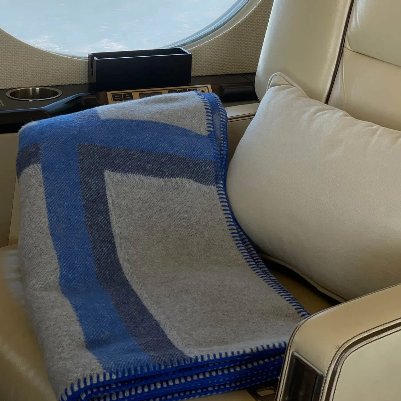 Villa Como Coperta Cornice blu e grigia> Coperte