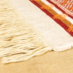 The House of Lyria Coperta Ruggito con motivi policromi a frange><noscript><img width=