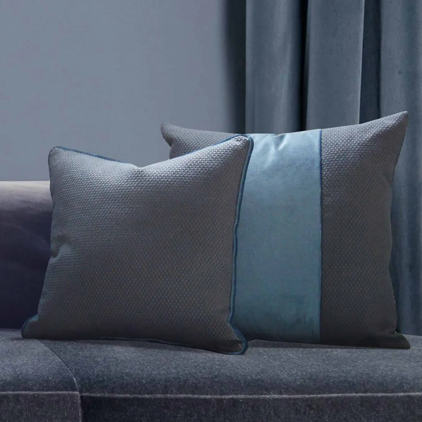 l'Opificio Cuscino a fascia Carrè Degradè in tessuto jacquard e velluto di seta> Cuscini