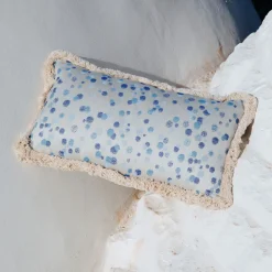 Carola fra i Trulli Cuscino piccolo Celeste e frange blu> Cuscini