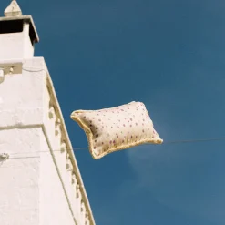 Carola fra i Trulli Cuscino piccolo con frange lilla e viola><noscript><img width=