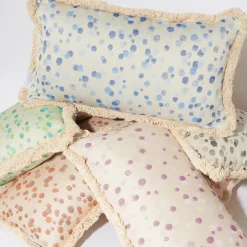 Carola fra i Trulli Cuscino piccolo con frange color crema e giallo><noscript><img width=