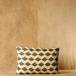 The House of Lyria Cuscino rettangolare Ingannevole><noscript><img width=