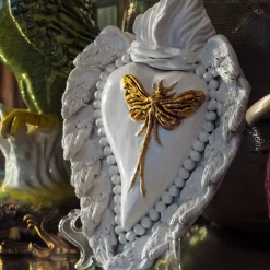 Cuore di Argilla Ephemerus indossa un cuore in ceramica dorata> Sculture Da Parete