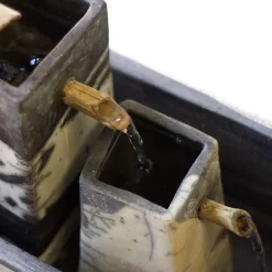 Laab Fontana moderna Genesi Bamboo in ceramica bianca e nera con effetto craquelé><noscript><img width=