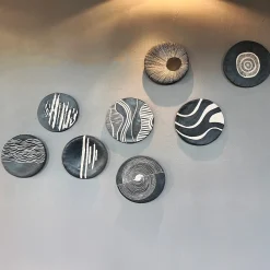 Giovanna La Falce Gob 11 Piatto in Ceramica Bianco e Nero> Piatti Decorativi