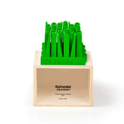 Gufram ini Pratone><noscript><img width=