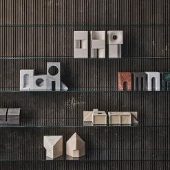 Salvatori Il Villaggio Casa M Modulo 2 Scultura di Vincent Van Duysen><noscript><img width=