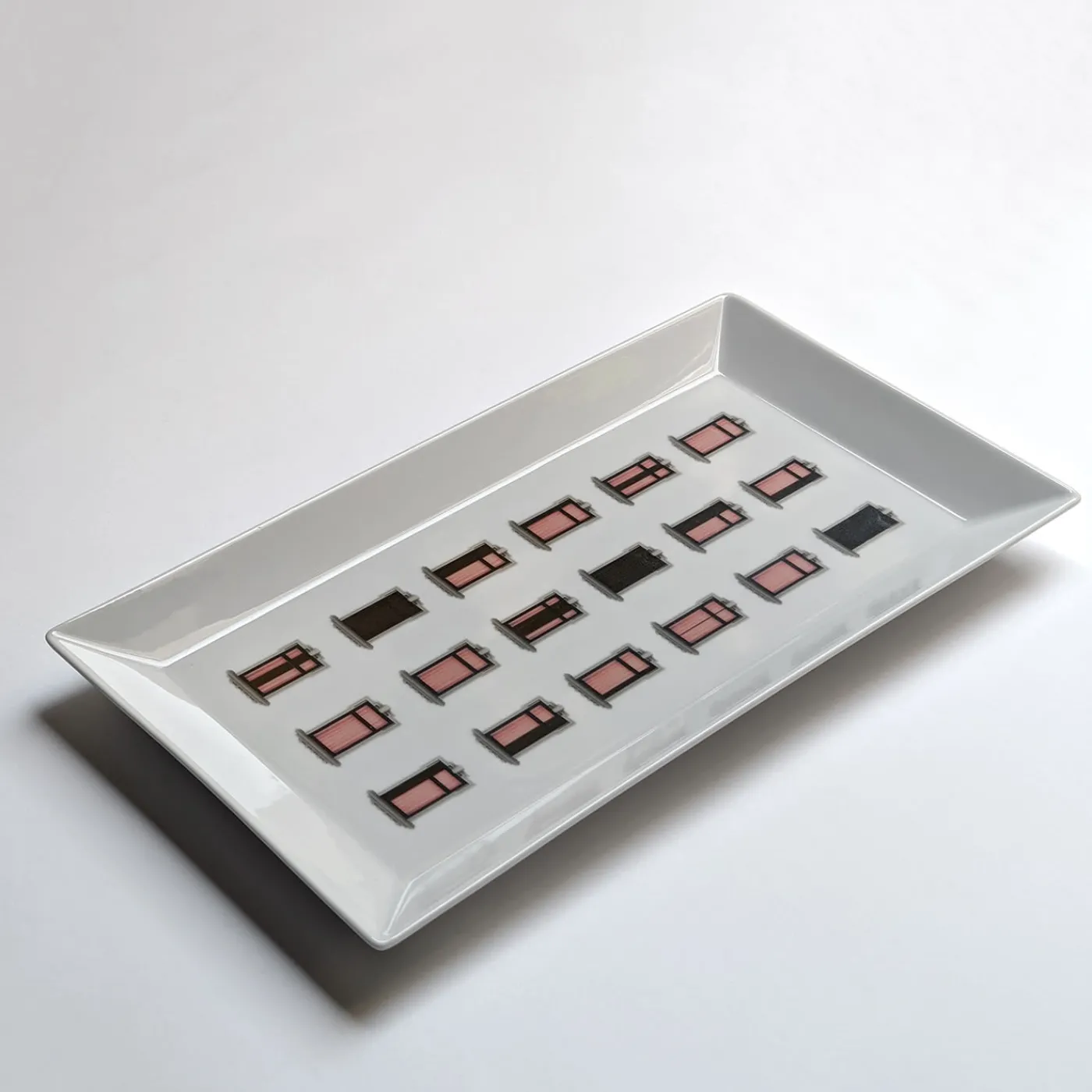 Grand Tour by Vito Nesta La Finestra Sul Cortile Videopoche rettangolare in porcellana #5> Svuotatasche