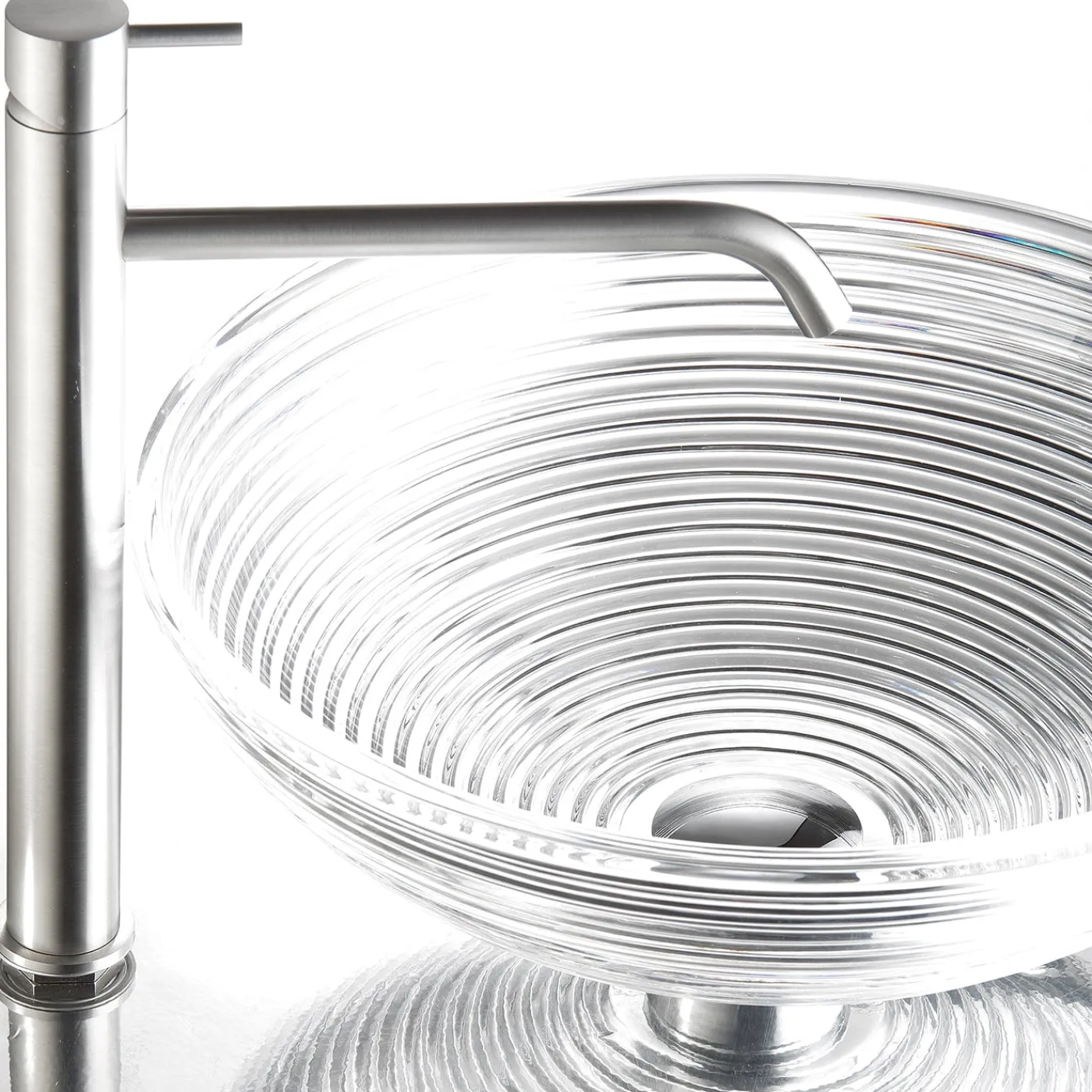 Il Paralume Marina Lavabo in cristallo rigato a mano> Lavabi E Vasche Da Bagno