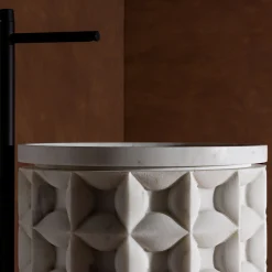 Kreoo Lavabo in marmo Bianco del Re a colonna cilindrica Dawn><noscript><img width=