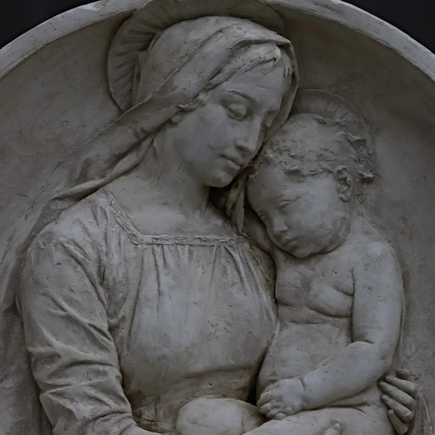 Galleria Romanelli Madonna con Bambino Tondo a basso rilievo> Sculture Da Parete