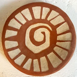 Giovanna La Falce Piatto decorativo in ceramica marrone Eng 1 Terra><noscript><img width=