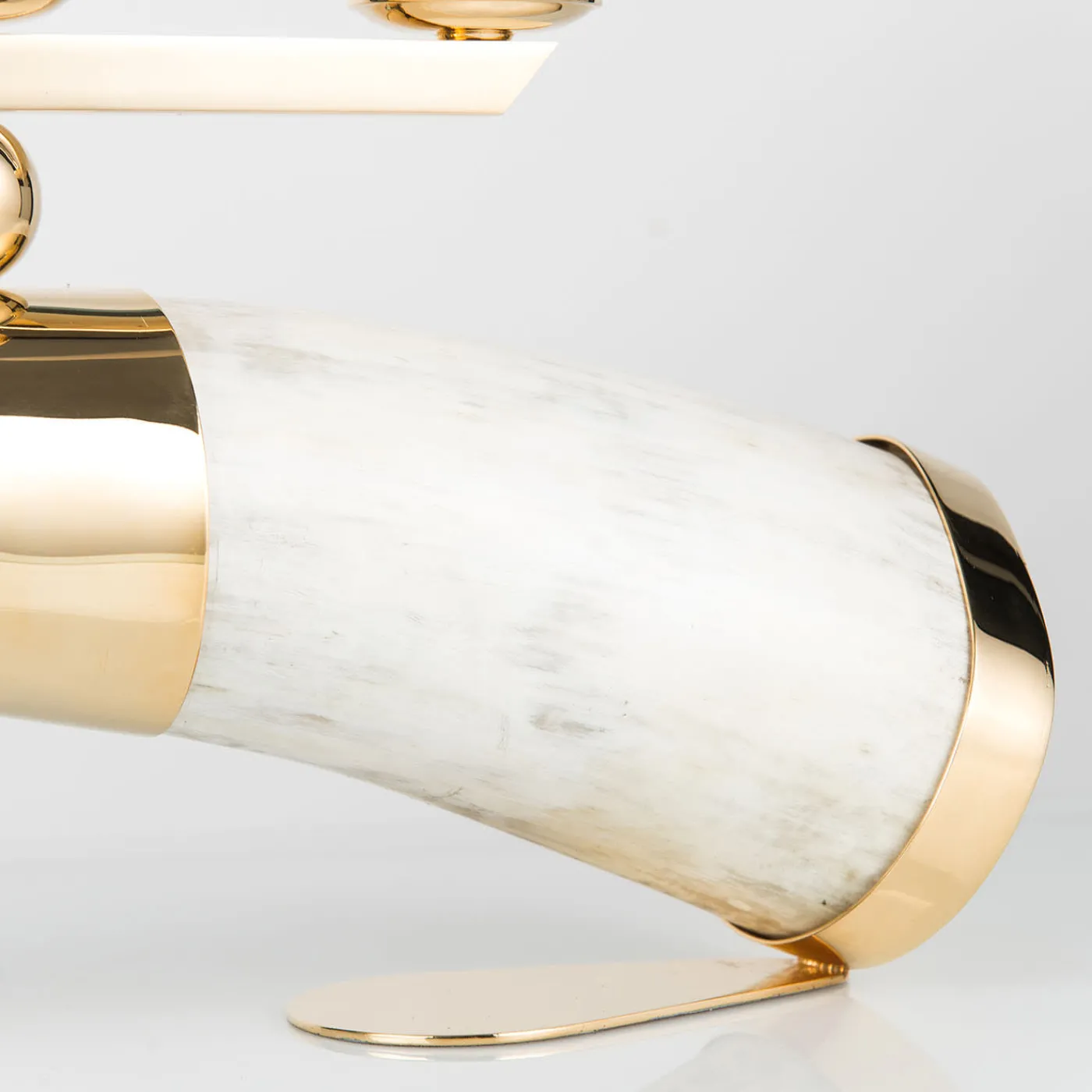 Selezioni Domus Porta Candela in Corno di Bufalo Africano> Candelieri E Portacandele