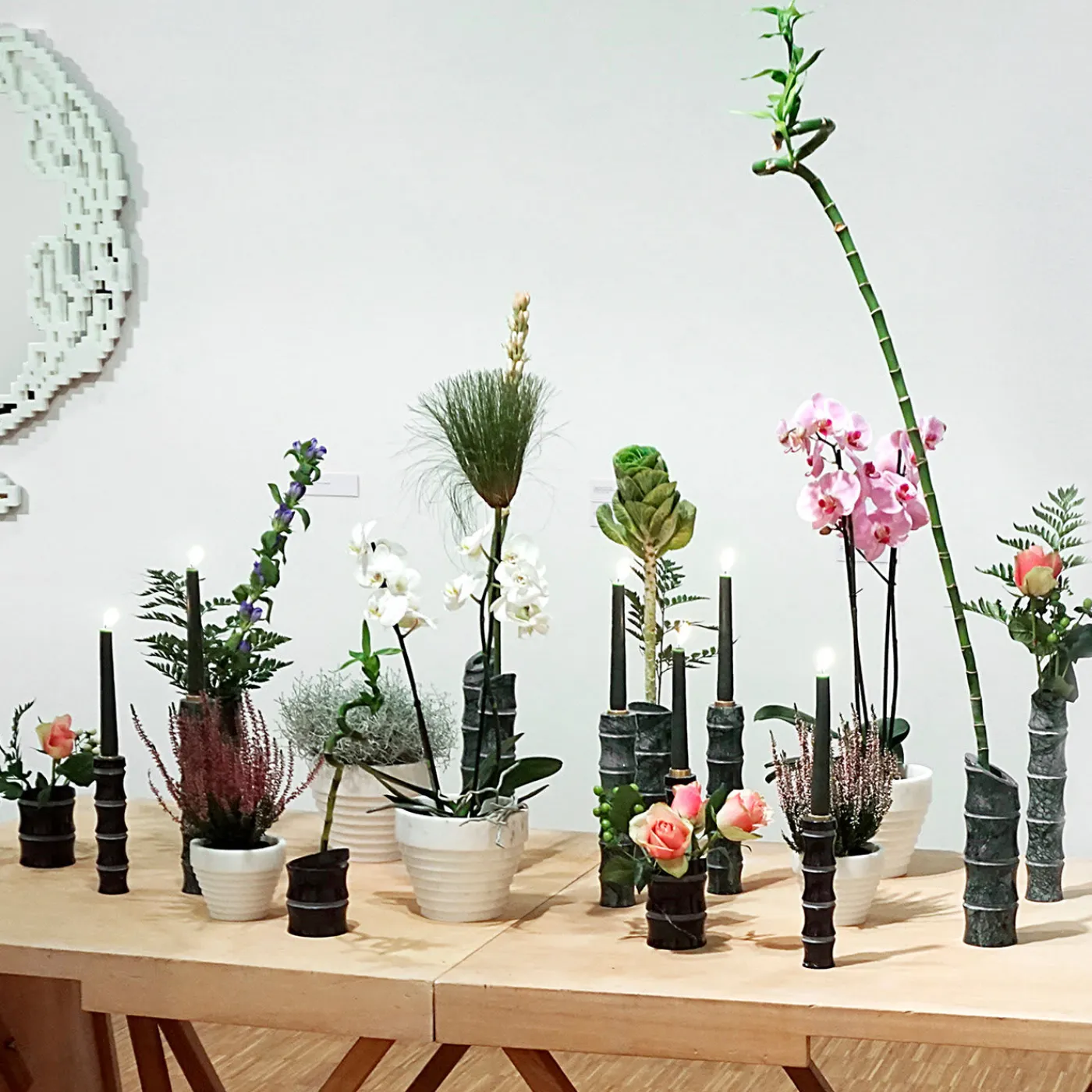 MMairo Portacandele Kadomatsu in marquina nera di Michele Chiossi> Candelieri E Portacandele