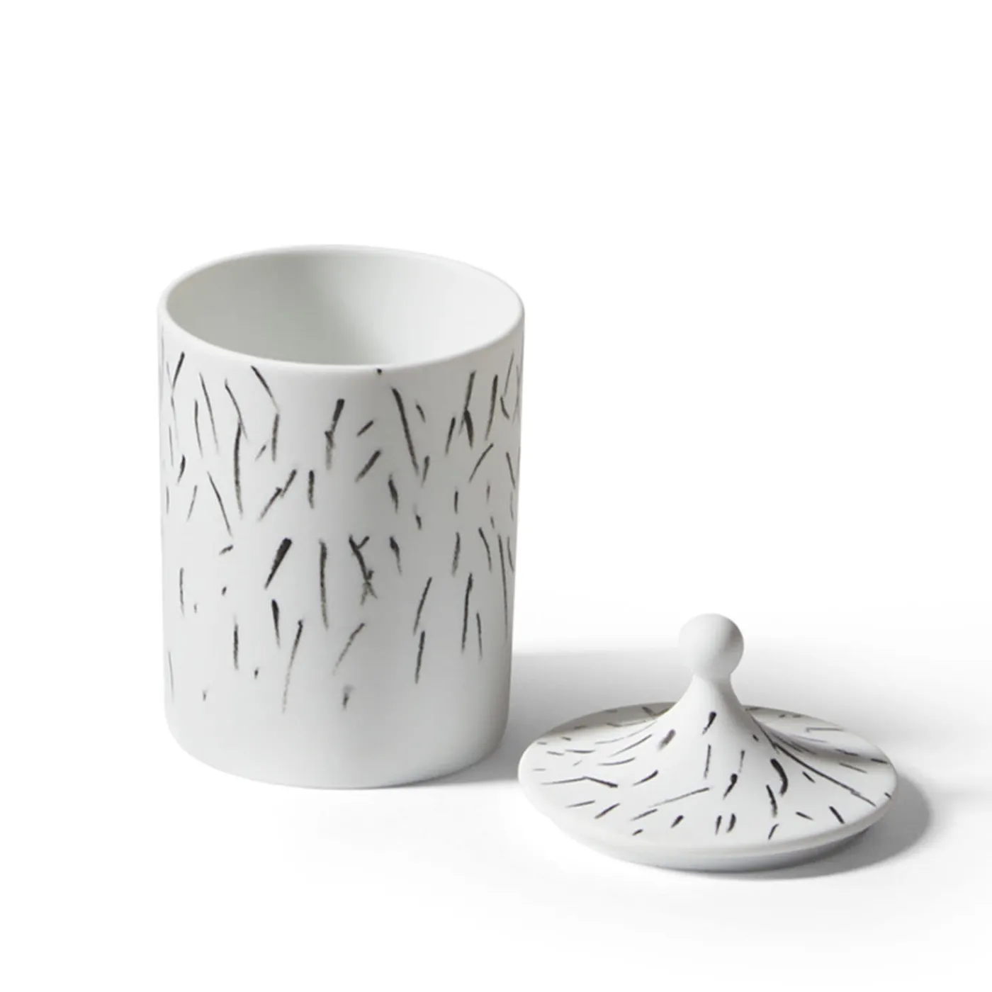 Cassina Portacandele Post Scriptum Black&White con coperchio di Formafantasma> Candelieri E Portacandele