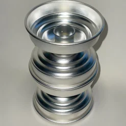 Caspal Portacandele scultoreo in ottone placcato argento><noscript><img width=