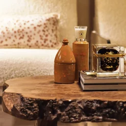 Carola fra i Trulli Portacandele Trullo Caramello e Arancio><noscript><img width=