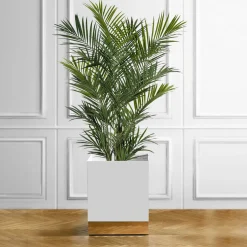 Molto Collectibles Portavaso a Rotelle In Metallo Bianco E Ottone a Base Quadrata><noscript><img width=