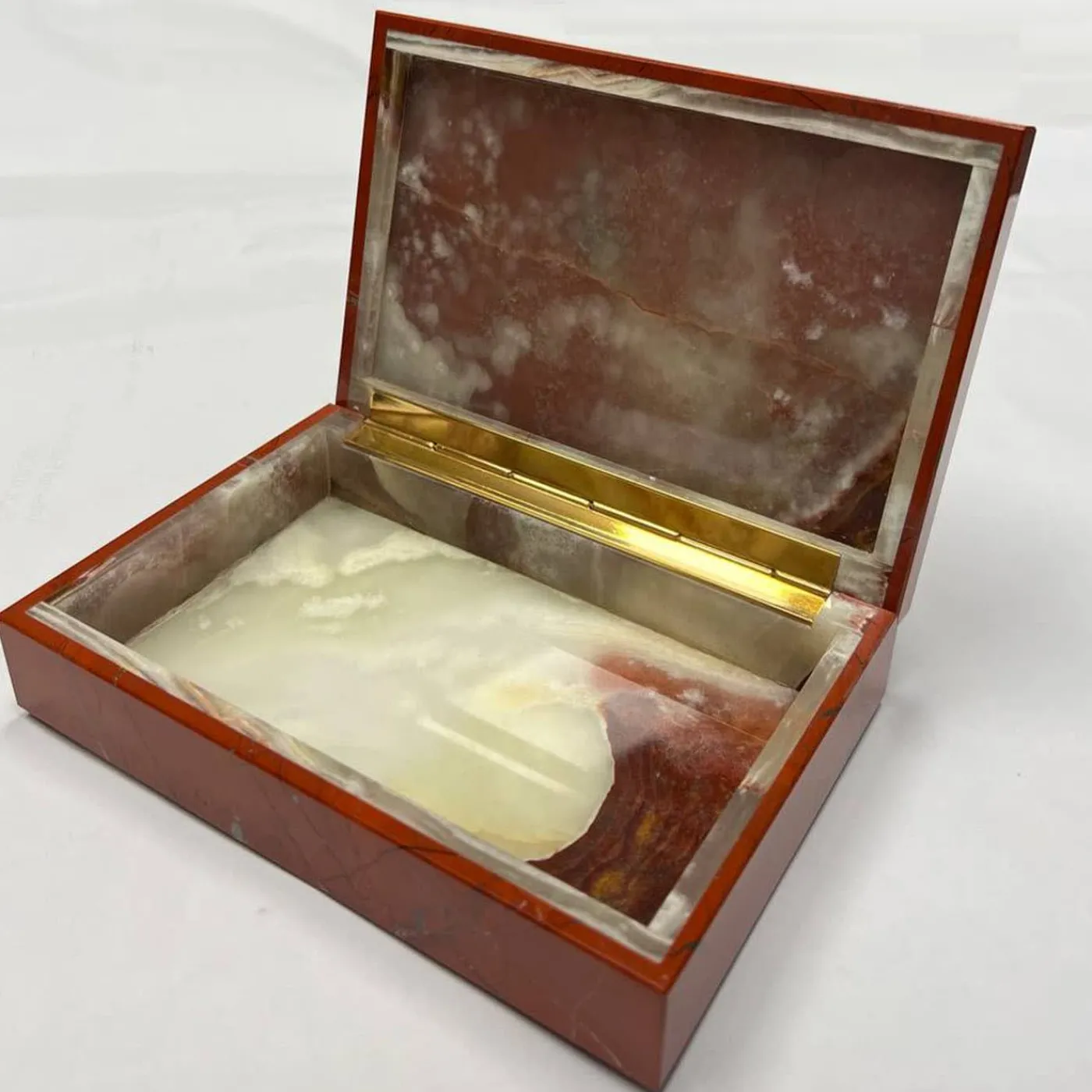 Obsydian Stone Scatola per gioielli in pietra sanguigna di Assuan> Portagioie