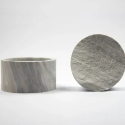 Pietre Trovanti Scatola Portaneve grigio scuro> Scatole