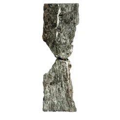 Pietre Trovanti Scultura a testa in giù> Sculture Decorative