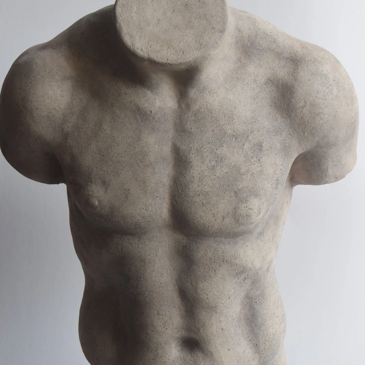 Todini Sculture Scultura ceramica Torso di Discophoros con base> Statuine