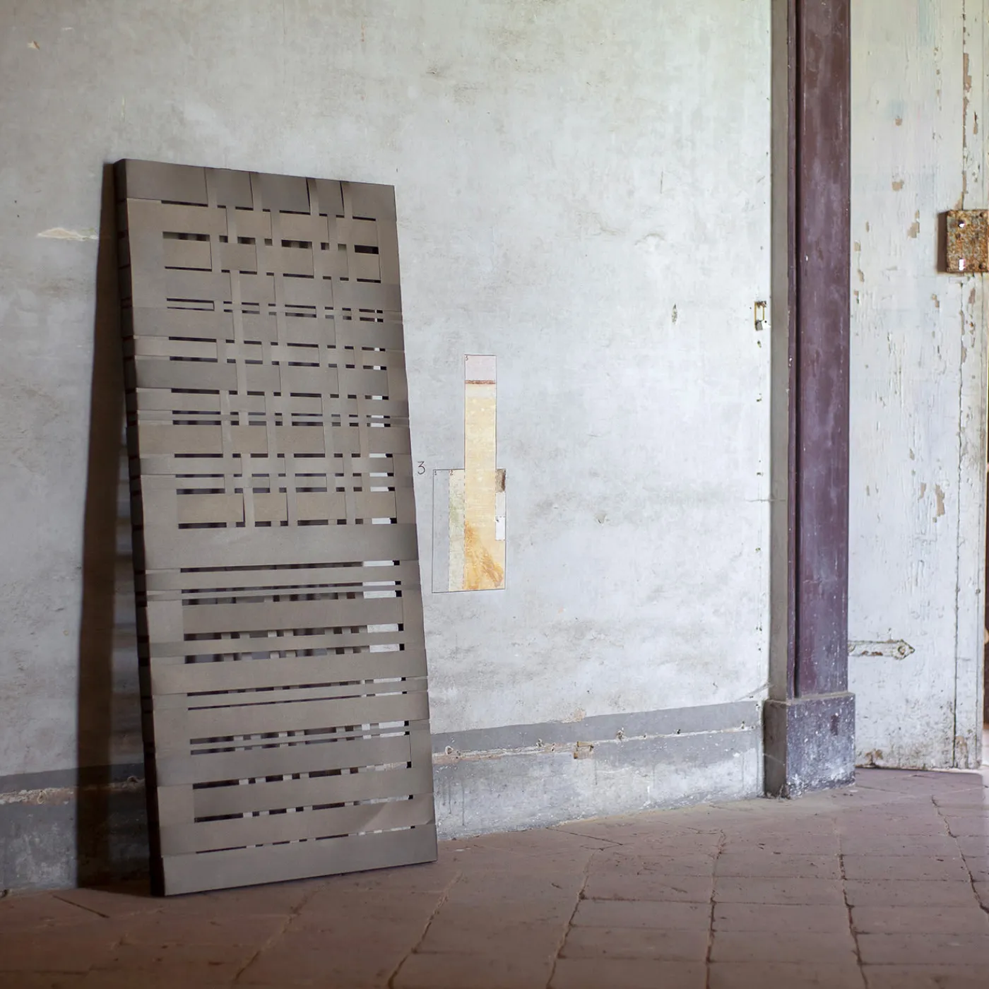 Splot Design Scultura da parete Scutum Brown Medici> Sculture Da Parete