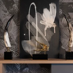 Petri Firenze Scultura di corno verticale con base in ottone dorato 24K><noscript><img width=