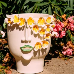 Patrizia Italiano Scultura di Frangipani><noscript><img width=