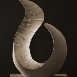 Creazioni di Andrea Serra Scultura in Pietra di Lecce Il Percorso della Vita> Sculture Decorative