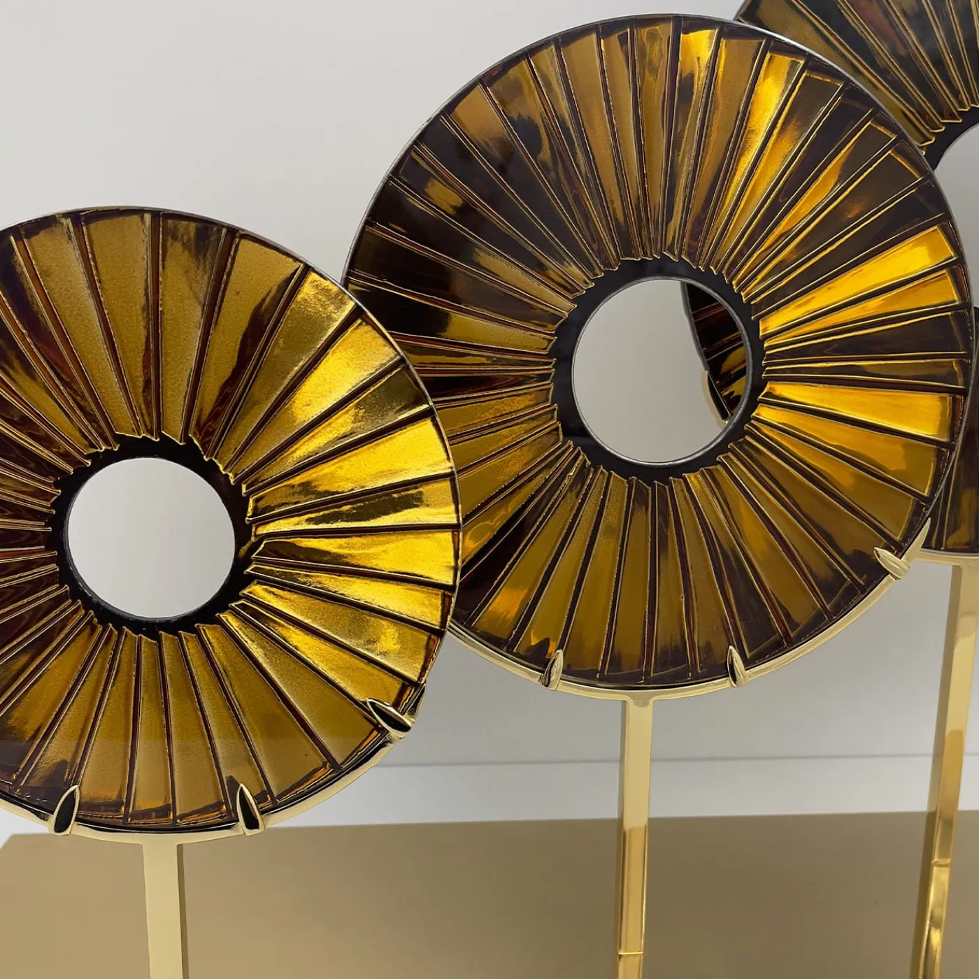 Ghirò Studio Scultura in vetro ambrato a tre occhi> Sculture Decorative