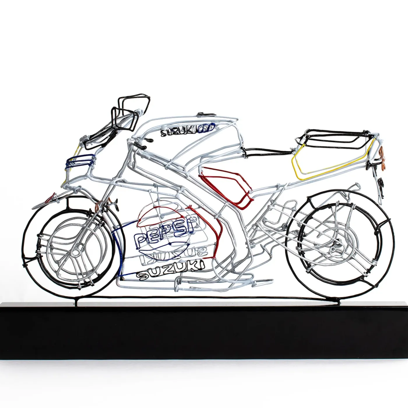 Profilo Scultura Moto da corsa in filo metallico> Statuine
