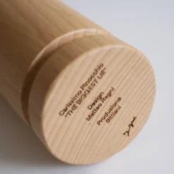 Billiani 1911 Scultura Pinocchio The Biggest Lie in Legno Marrone di Matteo Ragni> Sculture Decorative