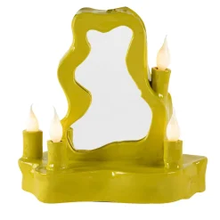 Secondome Edizioni Specchio da tavolo Clouds in ceramica gialla con luce di Onka Allmayer-Beck> Specchi Da Tavolo