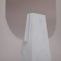 Carcino Design Specchio da tavolo Ophelia Bianco Carrara><noscript><img width=