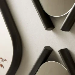 Morica Design Specchio piccolo Wood Eye con cornice in rovere massiccio><noscript><img width=