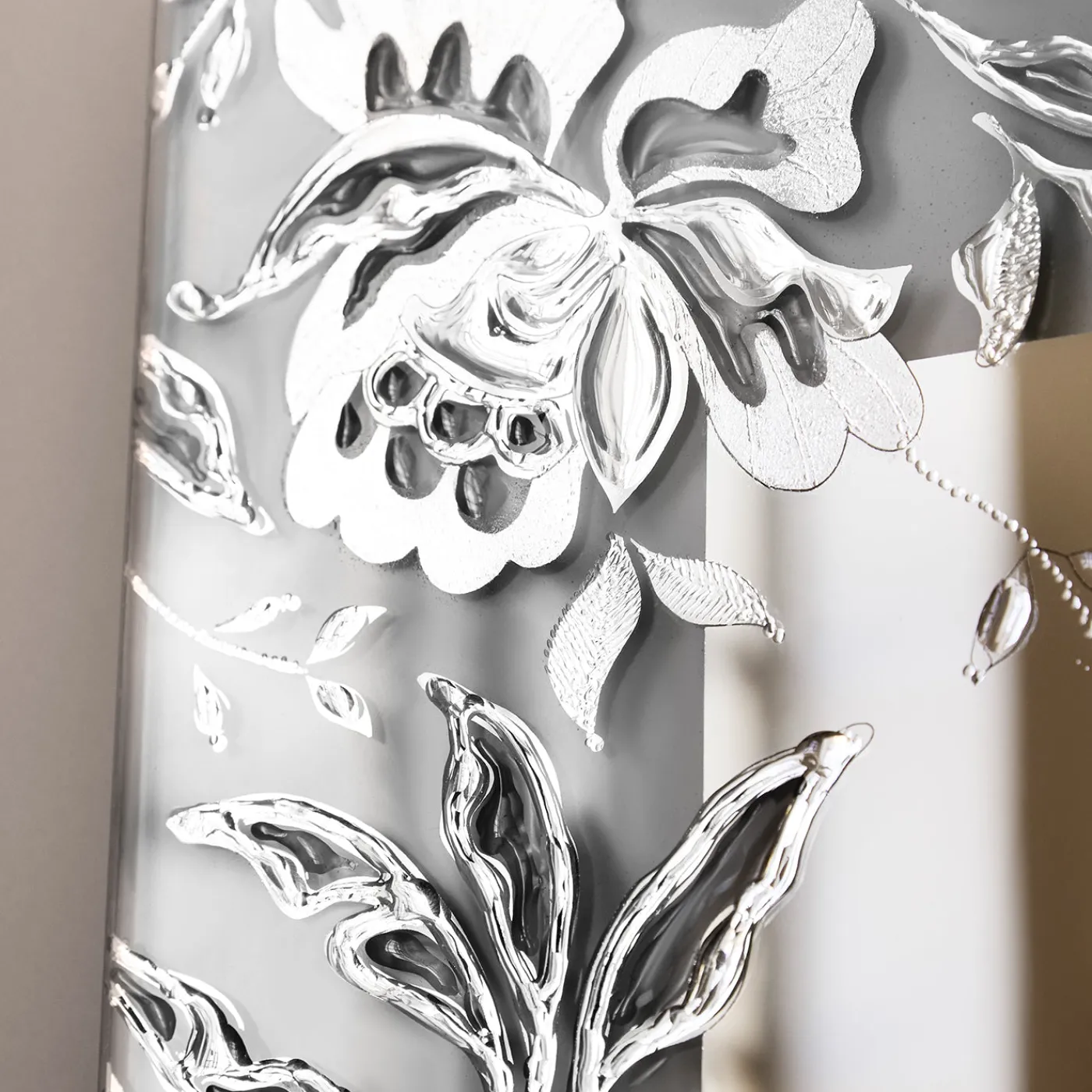 Melting Mirrors Specchio rettangolare da parete Arielle Argento> Specchi Da Parete